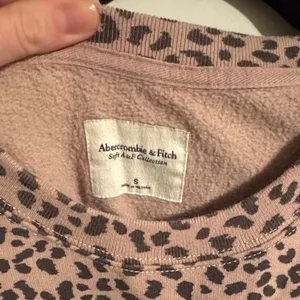 Abercrombie & Fitch Sweatshirt thumbnail 2
