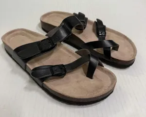 Madden Girl Bryceee Shoes Womens Size 6.5M Black Strappy Buckle Sandals Comfort thumbnail 1