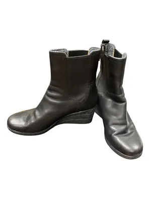UGG Dupree wms black leather waterproof chelsea wedge ankle boots sz 8 SKU 10769 thumbnail 2