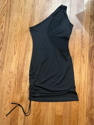Sexy Black One-Shoulder Cutout Bodycon Mini Dress W/ Ruched Side size 6 thumbnail 4