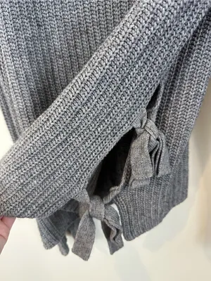 UGG Ceanne Gray Chunky Knit Turtleneck Sweater w/ Side Bow Details Size XS thumbnail 6