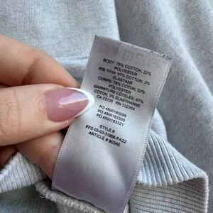 Aritzia TNA Cozy Fleece Cropped Crewneck Gray Sweatshirt Size Small thumbnail 6