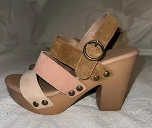 Chinese laundry Suede Sandals Sz 6 thumbnail 1