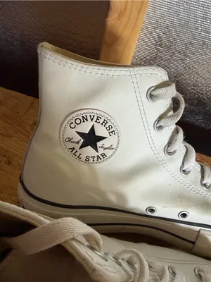 Converse White High-Top White Leather Sneakers women’s 10 thumbnail 7