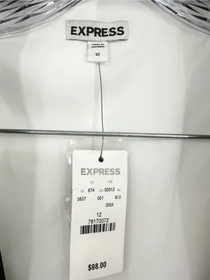 Express NWT Women’s Tuxedo Style White Blazer Size 12 thumbnail 3