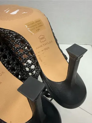 Ann Taylor Black Woven Leather Pointed Toe Slingback Heels Size 9.5 thumbnail 4