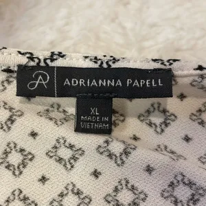 Adrianna Papell- Geometric Pattern Hi Low Black White Gathered Cuffs Top- Size L thumbnail 3