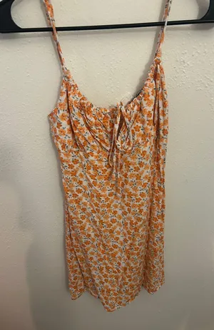 Boutique Floral sun dress thumbnail 2