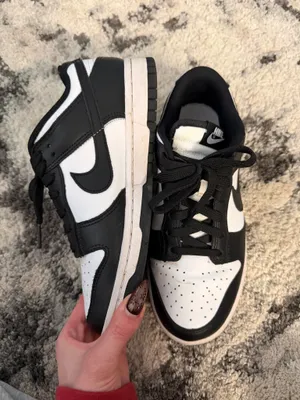 Nike panda dunks 7.5 thumbnail 2