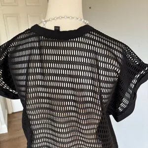 Banana Republic Black Mesh Back Short Sleeve Top Size S thumbnail 7