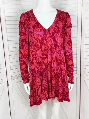 Free People Hello Lover Floral Ruched Puff Shoulder Tunic Mini Dress Red Small‎ thumbnail 2