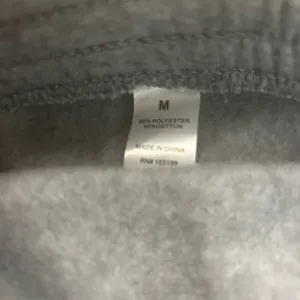 Shorts Gray Athletic Shorts with Elastic Waistband and Fleece Texture Medium thumbnail 3