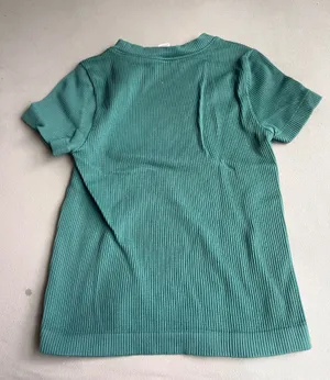 Green old navy baby tee thumbnail 1