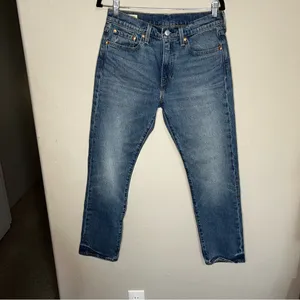 Levi’s 502’s‎ Woman’s Premium Quality High Rise Tapered Jeans thumbnail 3