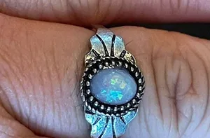 Simulated opal silver plated women ring size 9 thumbnail 9