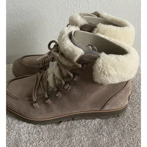 New! Women's Sorel Harlow‎ Lace Up Cozy Low Top Ash Brown Boots 11 thumbnail 3