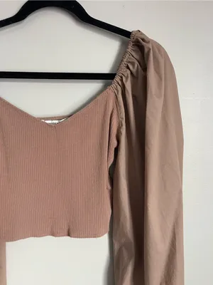 ABERCROMBIE & FITCH Taupe Lantern Sleeve Knit Crop Top Sz M thumbnail 2