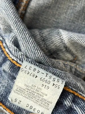 Vintage Levi’s 1999 90’s 550 Relaxed Fit Tapered Leg Size 8‎ Regular thumbnail 6