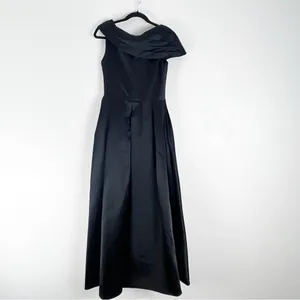 LANTING Bride Classic Black Off Shoulder Side Zip Maxi Dress Wedding Gala Event thumbnail 2