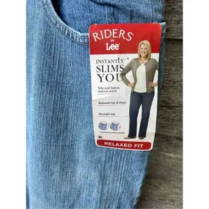 NWT Riders by Lee relaxed fit 18L 33”inseam instantly slims you. Lighter wash. thumbnail 4