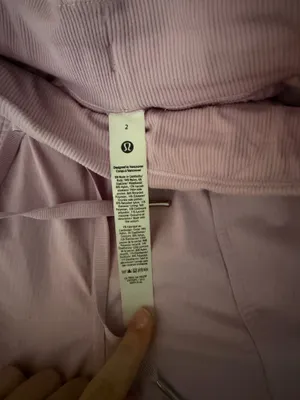 Lululemon Shorts thumbnail 4