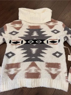 Poof Apparel Cozy Turtleneck Aztec Pattern Sweater - Medium NWT - C16-058 thumbnail 3