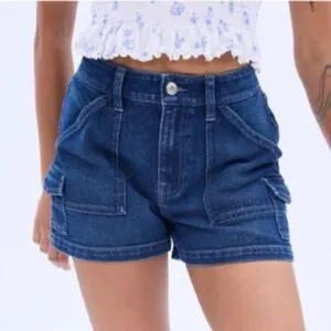Hollister Ultra High Rise Mom 3" Shorts Womens 26 Dark Wash Utility Cargo thumbnail 1