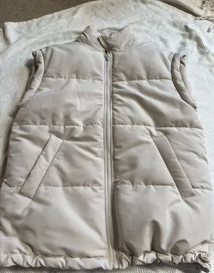 H&M Oversized Puffer Vest thumbnail 1