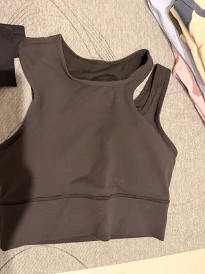 Lululemon Tank thumbnail 1