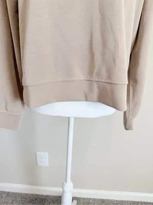 Lululemon Perfectly Oversized Cropped Crew softstreme Sweatshirt womens size XS thumbnail 6