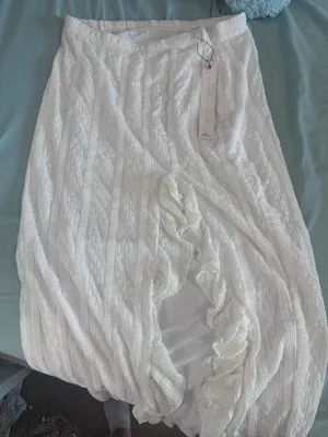 Missguided New with Tags Boho White Slit Skirt thumbnail 1