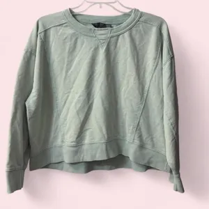 Danskin Women’s Danksin Crewneck Cropped Sweatshirt Oversized Mint Large thumbnail 1