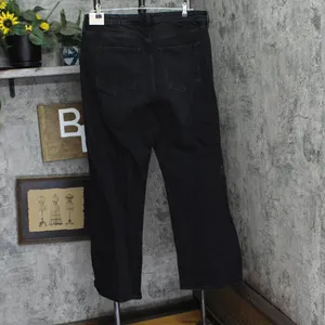 NWT Universal Thread Womens High-Rise Flare Jeans 89510034 Black Wash 17 thumbnail 5