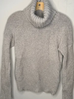 Gap Wool Blend Turtleneck Sweater thumbnail 7
