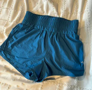 Women’s High Waisted Shorts thumbnail 1