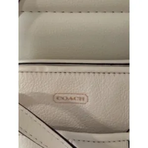 Coach White Pebbled Leather‎ Tote Bag Gold Hardware Crossbody Bag vintage thumbnail 2