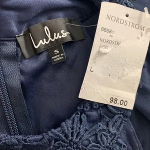 Lulu's Love Poem Lace‎ Halter Gown in Navy Blue thumbnail 10