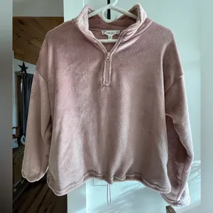 BNWT Pink Rose 3/4 zip shirt size medium thumbnail 1