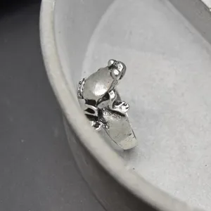 Silver Frog Ring thumbnail 4
