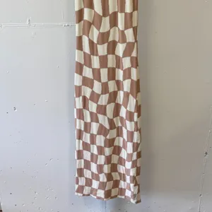 Peppermayo Wavy Checkerboard Knit Midi Dress Tan Cream S/M Sleeveless Bodycon thumbnail 4