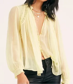 Area Stars Sheer lace long sleeve blouse thumbnail 1