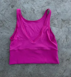 Lululemon top thumbnail 2