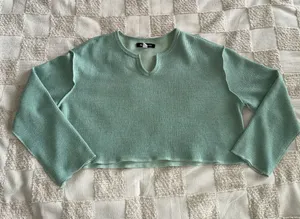 Urban Outfitters Mint Cropped Knit Sweater with Keyhole Neck‎ size S thumbnail 1