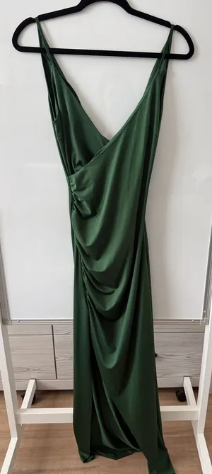 Green Formal Windsor Dress Long thumbnail 1
