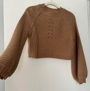 Debut Brown Cropped Sweater thumbnail 2