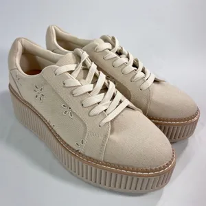 DV Dolce Vita Brin Womens Size 8.5 Cream Floral Eyelet Canvas Platform‎ Sneakers thumbnail 1