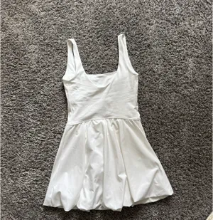 Hollister bubble Mini Dress thumbnail 3