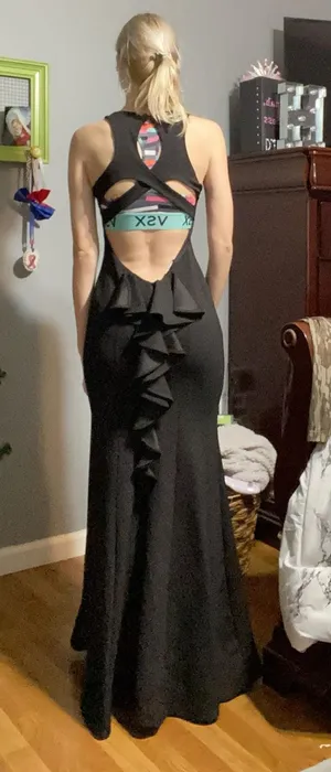 Black Fitted Prom Dress Size 2 thumbnail 7