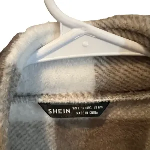 SHEIN Plaid Flap Pocket Drop‎ Shoulder Coat/Shacket Size Large thumbnail 3