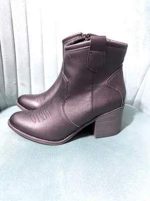 Women's Black Ankle cowboy Boot with Side Zip thumbnail 6